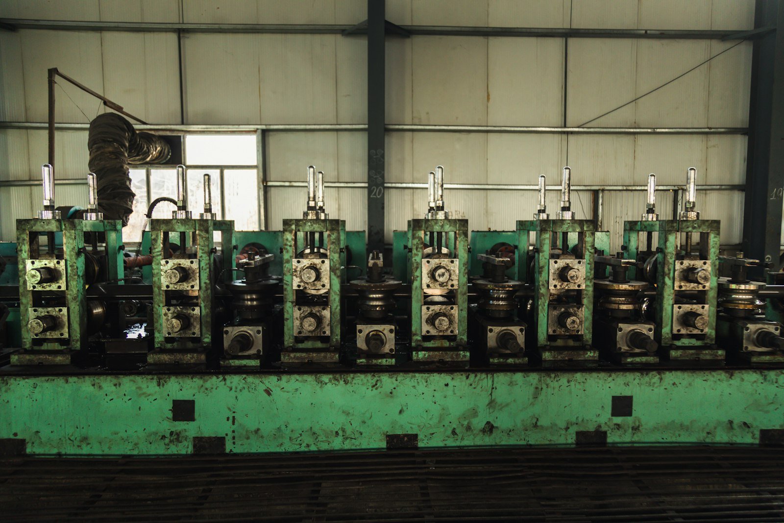 Machine room producing stainless steel union fittings