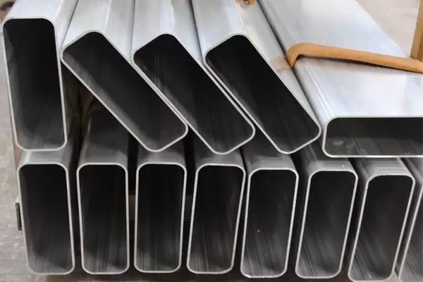stainless-steel-rectangular-tubes.jpg